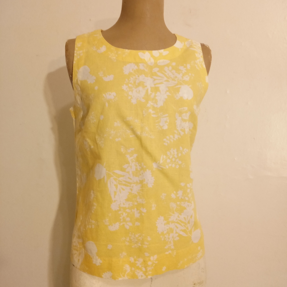Liz Claiborne Yellow and White Floral Tank